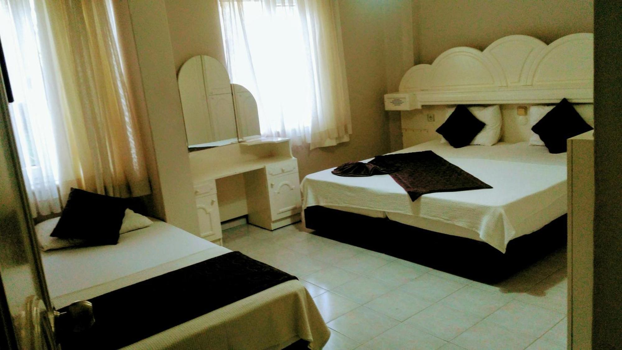Meryemana Hotel Дідім Екстер'єр фото